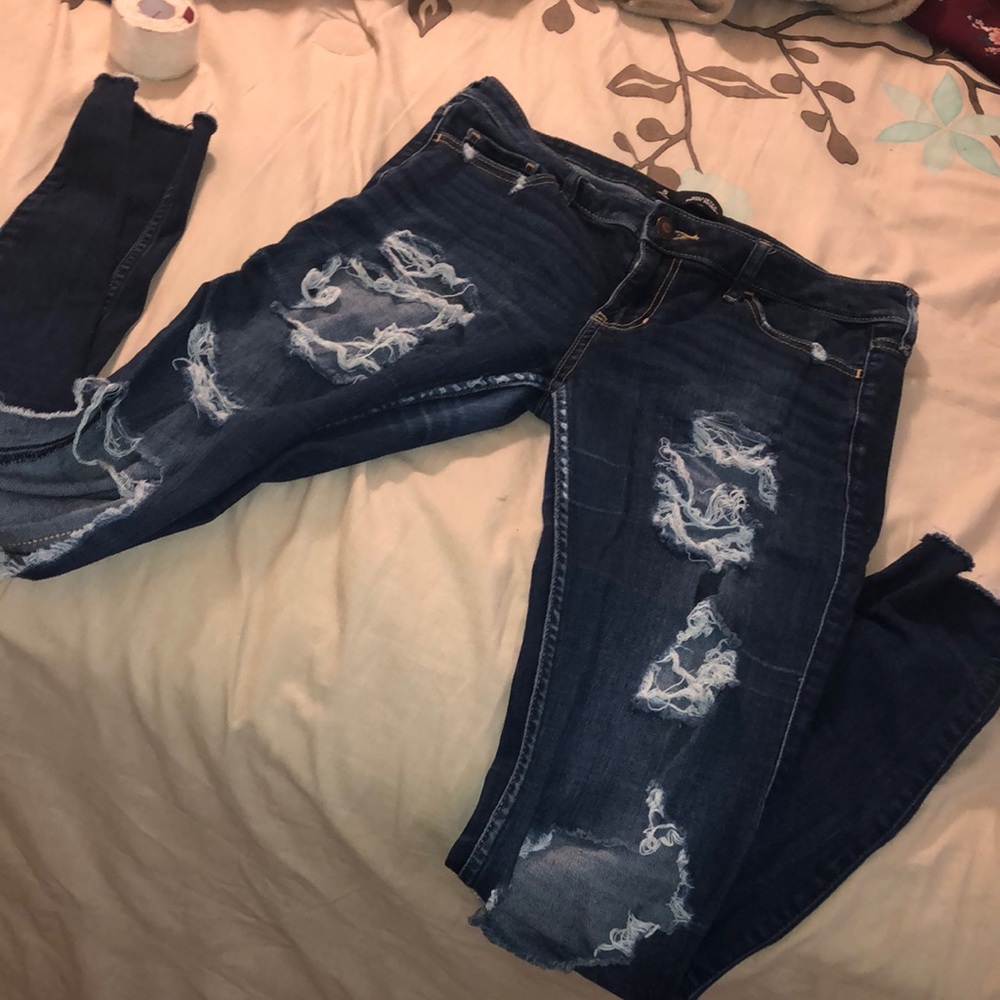 Hollister dark blue jeans